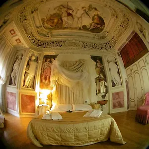 Гостевой дом Casa Museo Palazzo Valenti Gonzaga, Мантуя