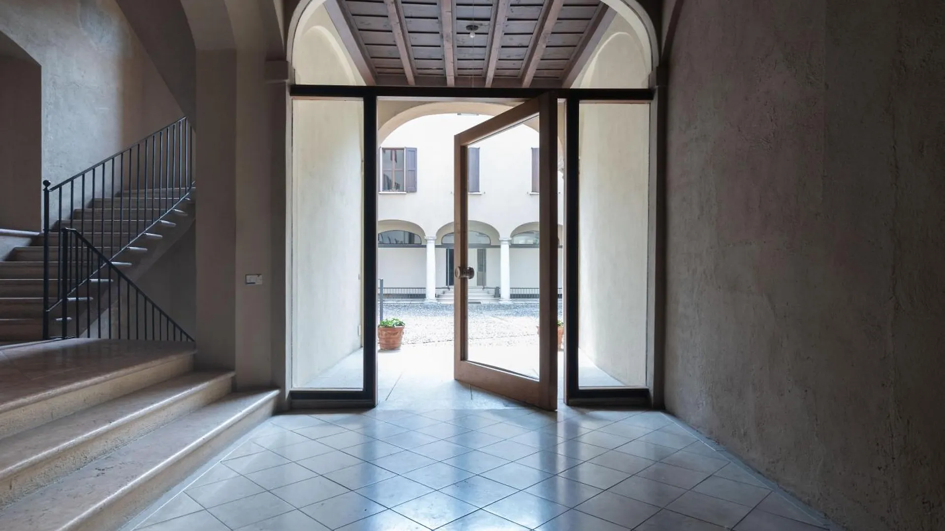 Domus 54 Apartment Mantova